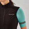 DREAM BIGGER WOMAN GILET - BLACK, Schwarz, hi-res-1